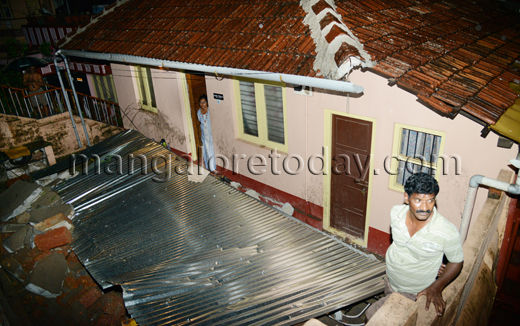 house collapse13may31 2